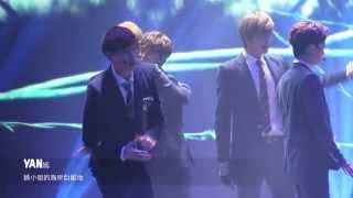 [Fancam] 140118 EXO-M Luhan & Tao playing hand slapping game (Taohan) @ CNTV Spring Festival
