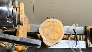#Woodturning Live! candle holder again
CA glue from Satellite City,
http://www.CAglue.com
For tips on how to use CA glue see their channel;
http://youtube.com/@SatelliteCityInc
https://share.epidemicsound.com/vjuvh8
If you are thinking of Epidemic Sound, help my channel and sign up to get Unlimited downloads, Covered for YouTube, Facebook, TikTok, Instagram, Twitch and podcasts, Access to Epidemic Sound mobile app! #epidemicsound
#woodturning #woodworking #wood #satisfyingvideo #satellitecity
BAILEY WOODWORKS #Woodturning Live! candle holder again