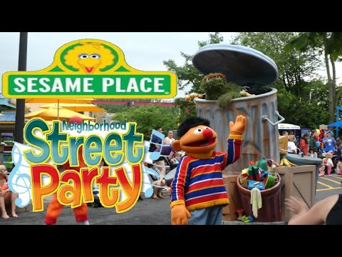 Vintage June 2018 Neighborhood Street Party Parade in 4K @ Sesame Place ...