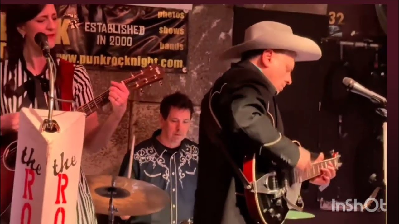 The RoundUps cover Midnight Blues