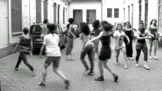 DANCING IN THE STREET - Peter Larsen Dance Studio