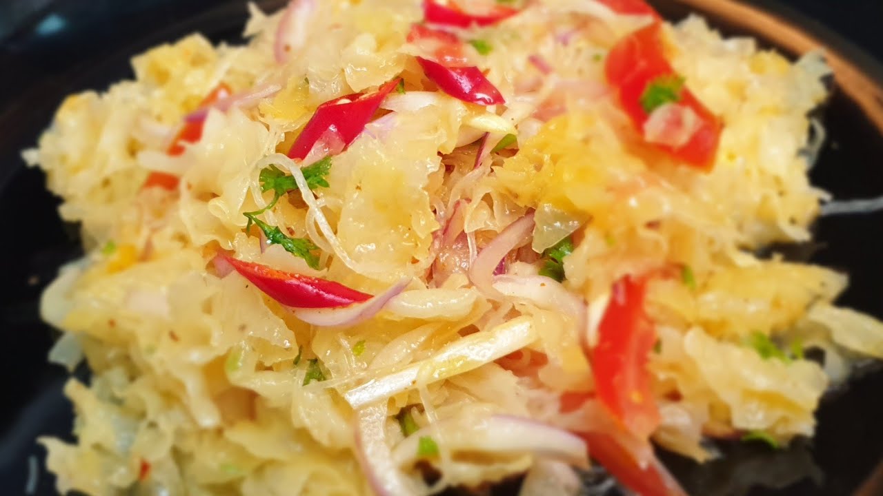 *ေက်ာက္ပြင့္သုပ္* Snow fungus with glass noodles salad