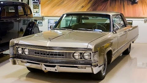 1967 Chrysler Imperial Crown Coupe - Jay Leno's Garage