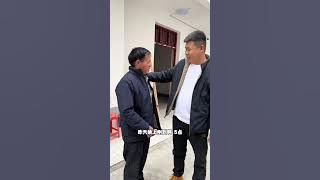 Mr. Sun and Uncle Liang are back. We'll go choose furniture and install curtains together another...