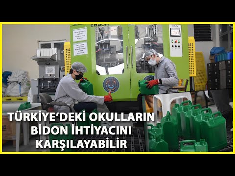 Lise Öğrencileri, Her Gün 6 Bin Plastik Bidon Üretiyor