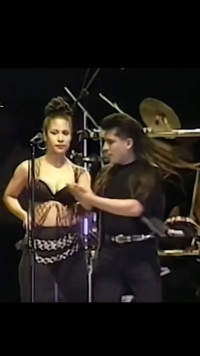 Порно әйел күйеуінің қарызы үшін трахает