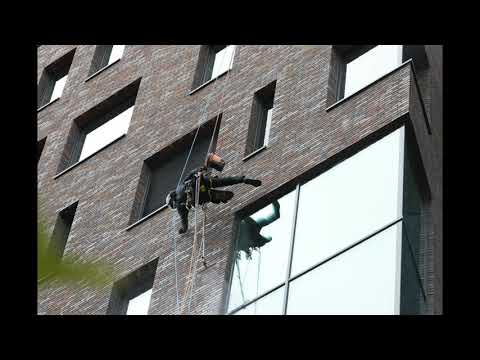 QWC Rope Access by @explorAconcagua