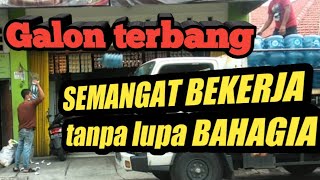 Viral, Skill Dewa Tukang Galon Air