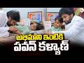 అభిమాని కోసంపవన్ కళ్యాణ్ | Pawan Kalyan Visit Niranjan's Home | Warangal | SumanTV Suvarna