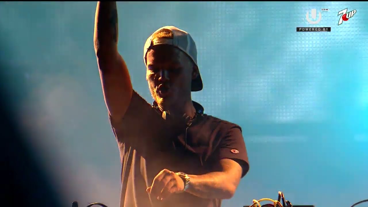 AVICII - Unbreakable UMF (2016) | #aviciiforever #aviciitribute #aviciimusic #avicii #tributetotim