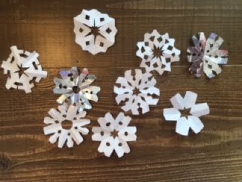 切り紙 雪の結晶 の作り方 3歳 4 5歳から オリジナル 六角形 製作 壁面 冬 飾り How To Make Snowflake Origami Cutting 463 Youtube