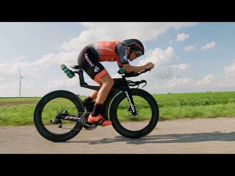 Video: Zipp 858 NSW Carbon Clincherди ишке киргизди