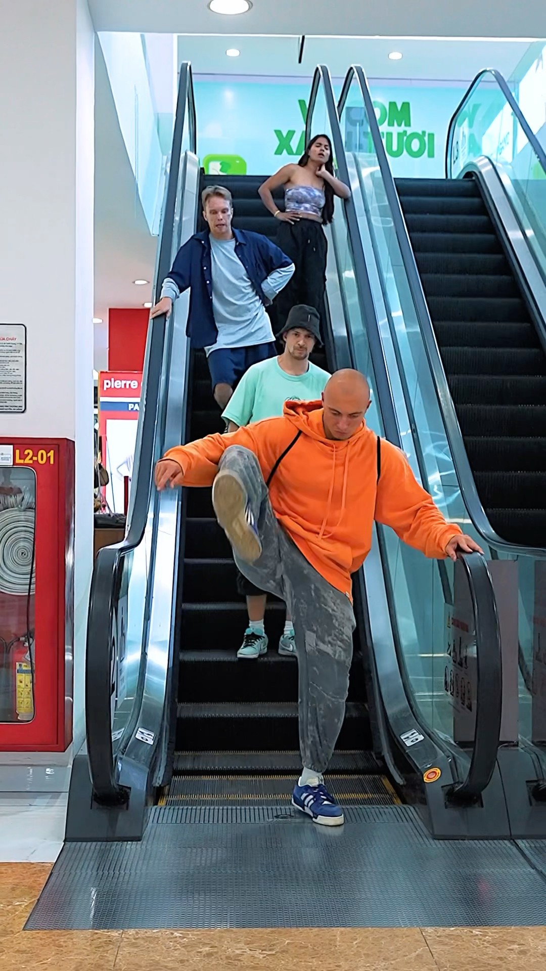 Invisible Rope Prank?? #kiryakolesnikov #funny #comedy #prank