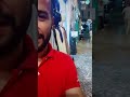 محل بيع الملابس يذكرنا بالموت هنا يباع الكفن 
