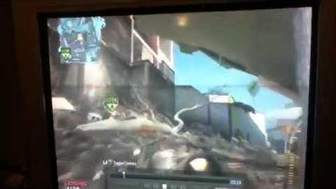 Random Throwing Knife on Black Box