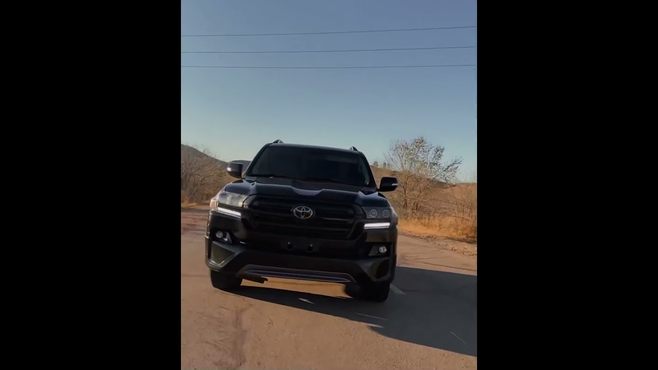 Toyota Land Cruiser 200  V8