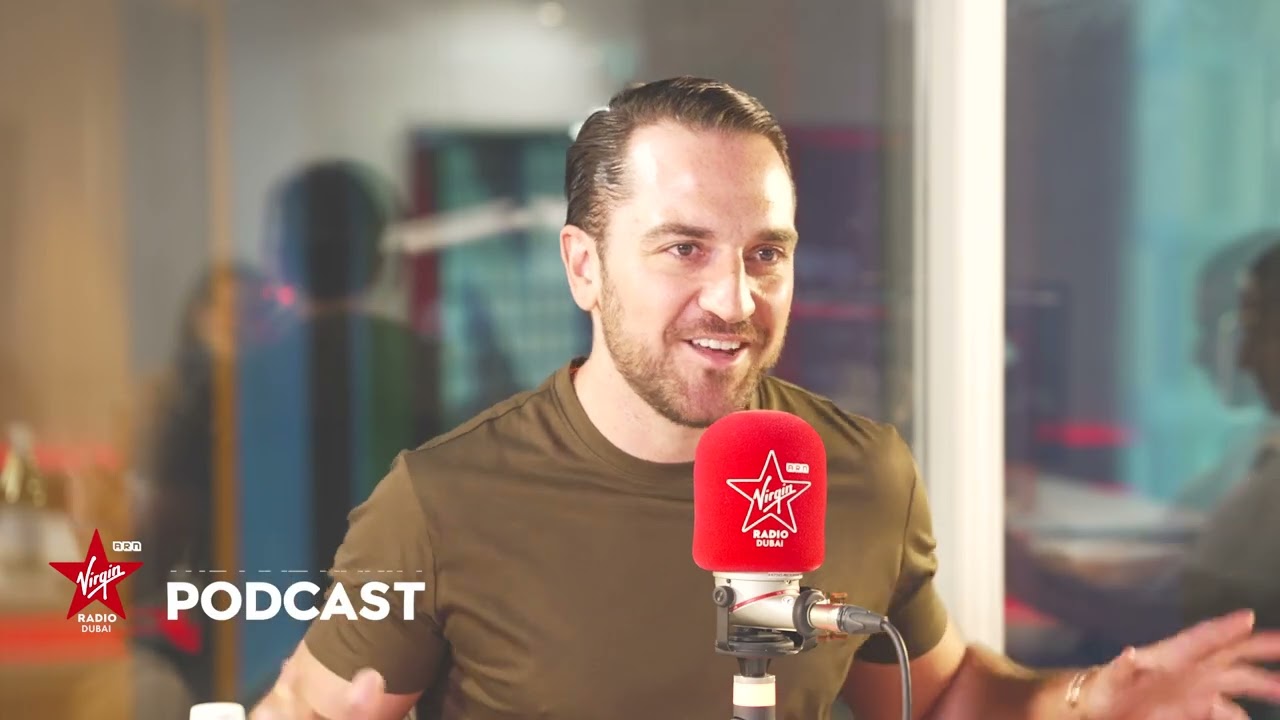 Maz Hakim speaks to Carlos Ocelote