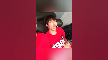 صوت الفرحة مع BTS 