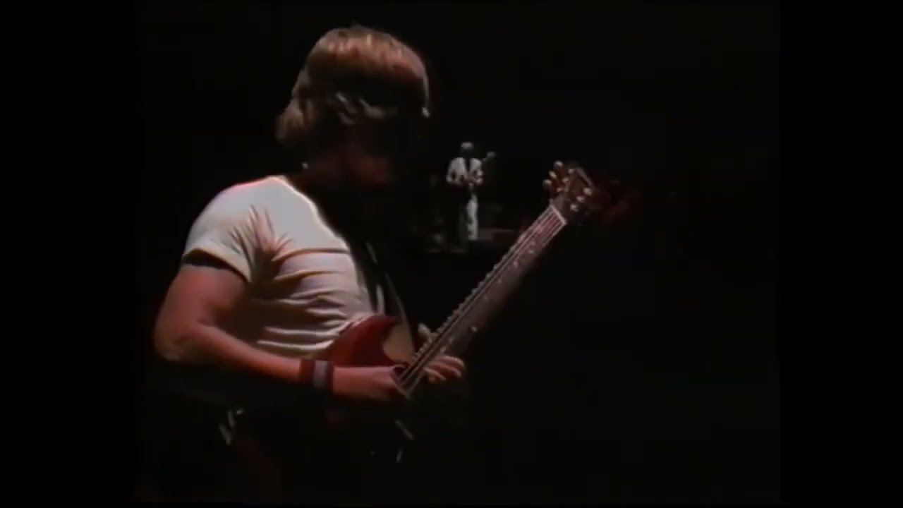 Mike Oldfield - Incantstions part III & IV (Live in Vienna 1981)