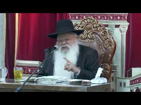 אנחנו בוטחים בטנקים והם בקב"ה | קצרים | הרב דניאל זר