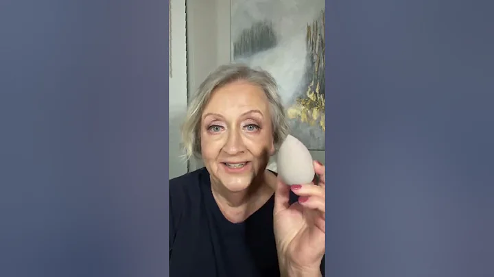 ASMR makeup