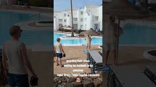 Sunbeds wars Hotel Siroco Costa Teguise Lanzarote