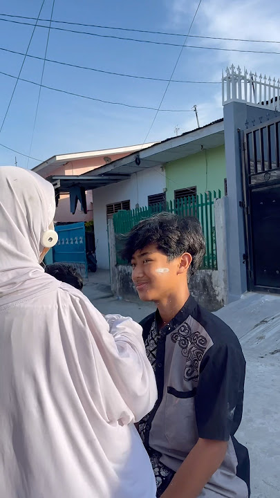 Abang ganteng dikit aja