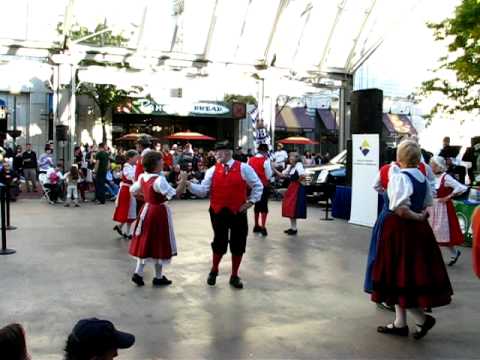 Video: Vier Oktoberfest in Reston, Virginia