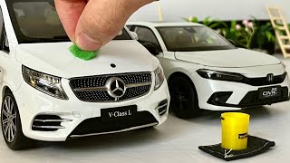 Everyday Car and Luxury Car for Special Occasions Share the Stage | Mercedes & Honda Diecast Cars