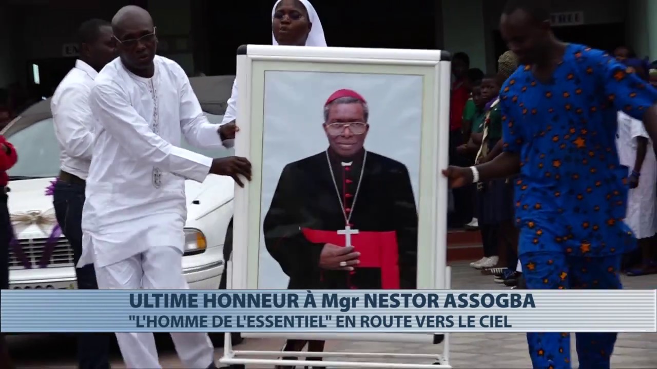 Ultime honneur à Mgr Nestor Assogba, 