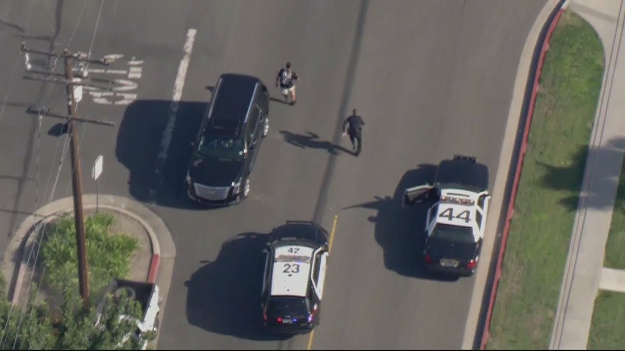 Sheriff's, CHP high speed pursuit of stolen truck on LA freeways - YouTube