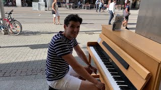 Yann Tiersen - Comptine D&#39;un Autre Été Variations Street Piano Performance Karlsruhe