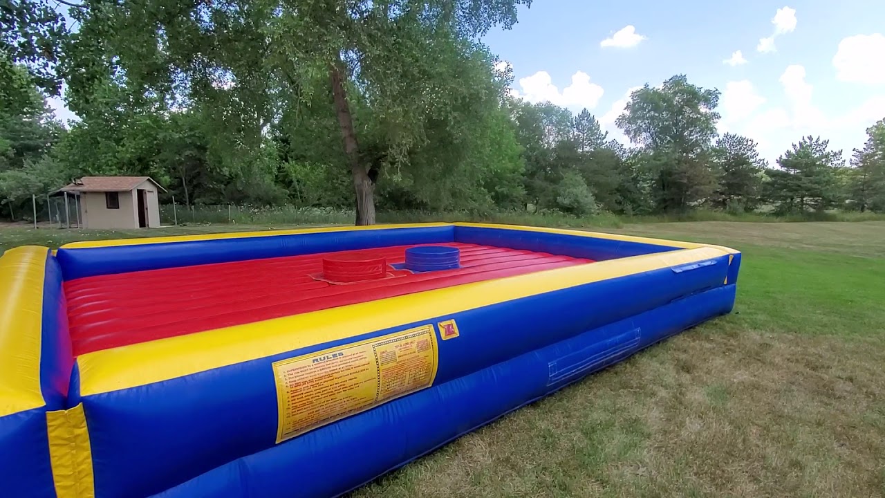 No Gravity Bounce House - Joust arena