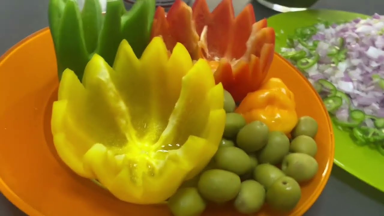 Thiébou yapp  nguénté cérémonie sa rosi balla 😁 sauce vert pimentée macédoine