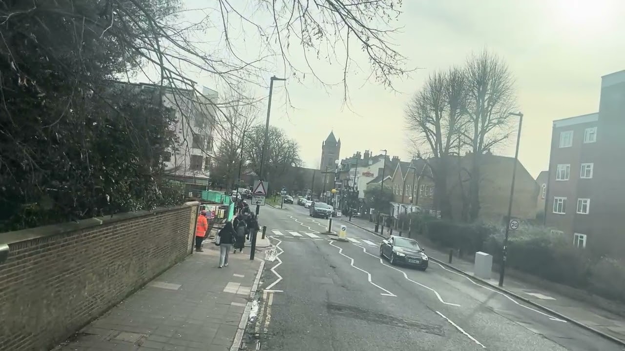 London Bus Route 65:Ealing Broadway to Richmond