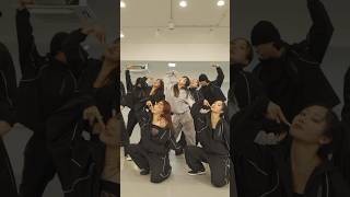 Chung Ha 청하 | 'Eenie Meenie (Feat. Hongjoong Of Ateez)' Dance Practice Video #Chungha #청하