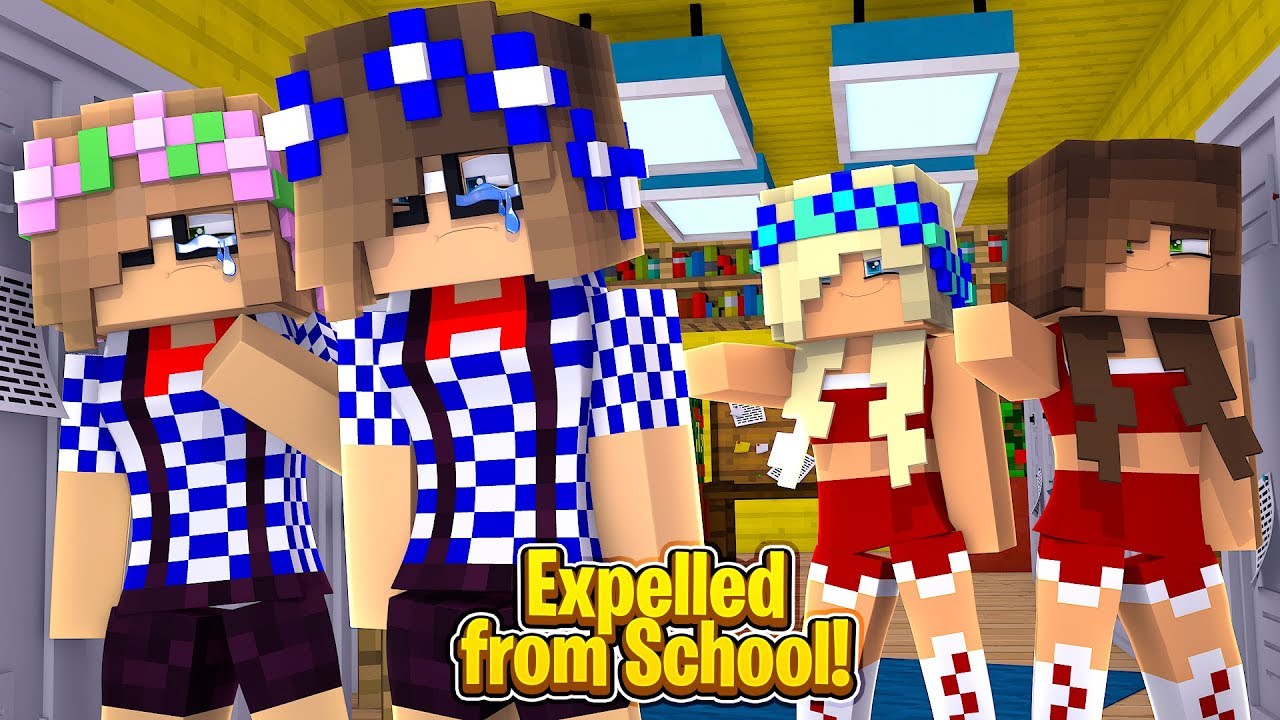 THE BULLY CHEERLEADERS GET US EXPELLED! w/Little Carly and Little Kelly (Minecraft).