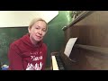 Импровизация на фортепиано: аккомпанемент и мелодия.