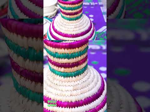 لا تفوت الاستمتاع بمشاهدة أقدم حرفة يدوية وهي صناعة الخوص وتعتبر من أهم معالم موضة الأزياء حالي ا