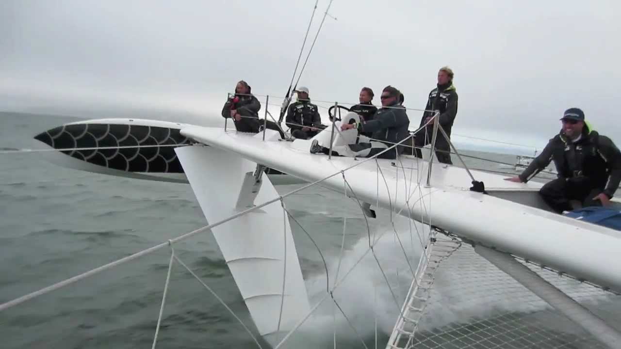 L'Hydroptere Storms SF Bay at 40 Knots