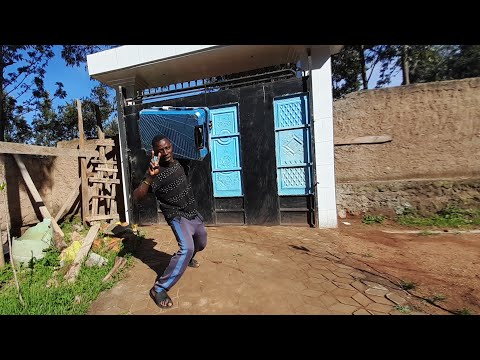 Deemwango And Uncle Mo Travelling International 