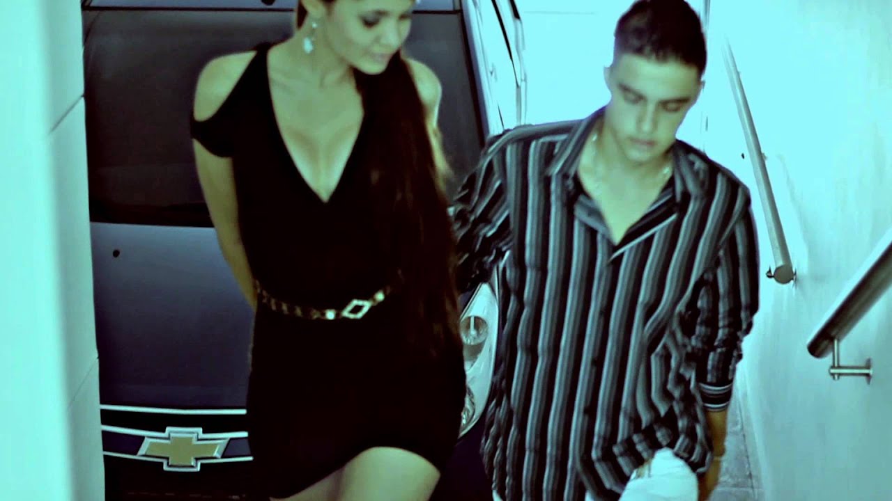 Sola-Gary Medellin(vídeo oficial)