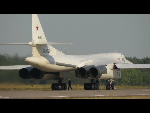Tupolev Tu-160 