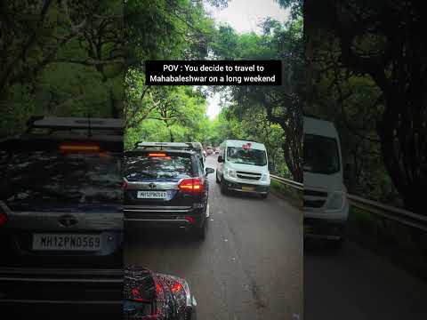 Long weekend + Mahabaleshwar = Parking lot with a view. 😂