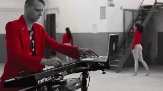 Mantra - Max Sirto & Andy Fluon A Evolutions Contemporary Ballet & Fluon Art Laboratory Production