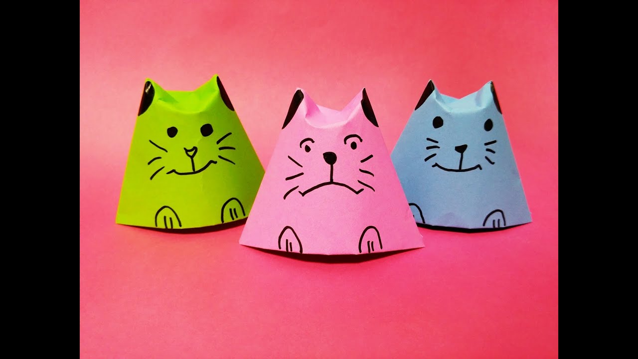 An image of three simple origami cats