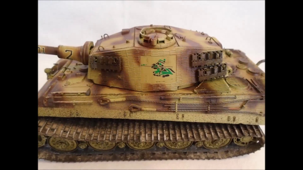 King Tiger With Interior Panzer Abt 505 1944 1 35 Takom
