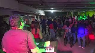 Forró andre Ribeiro em sumidoro RJ 27 de abril de 2025 vídeo 1