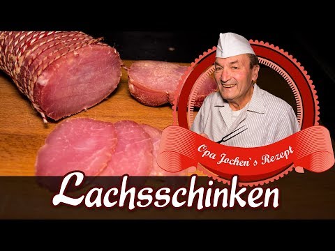 Schonmal eine Bratwurst selber hergestellt? Grobe Bratwurst mit dem Fleischwolf aus Metall von Kitch. 