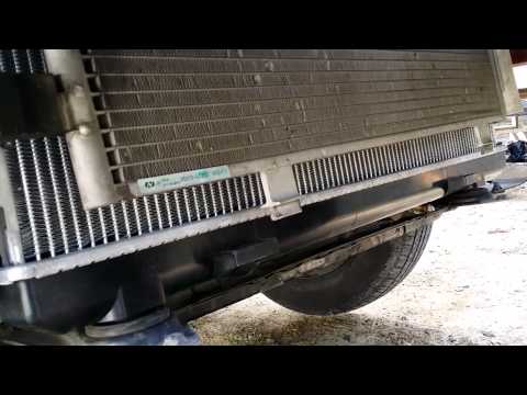 How to install a radiator on suzuki sx4 part 2-1